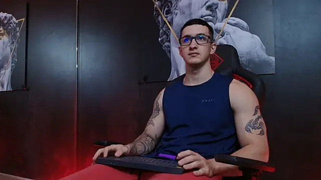 Snapshot of JacksonOlsenn chatting on October 2025 08:39:01 PM JacksonOlsenn online show from October 2025 08:39:01 PM