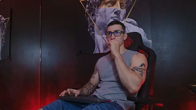 Snapshot of JacksonOlsenn chatting on October 2025 08:42:02 PM JacksonOlsenn online show from October 2025 08:42:02 PM