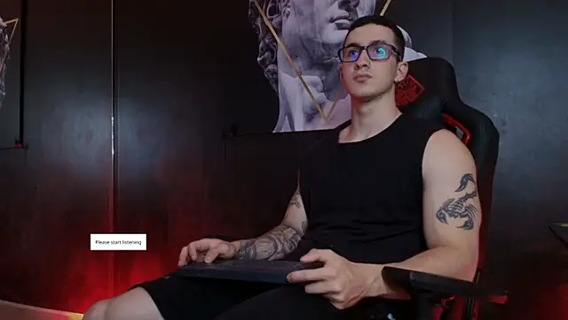 Snapshot of JacksonOlsenn chatting on October 2025 08:35:01 PM JacksonOlsenn online show from October 2025 08:35:01 PM