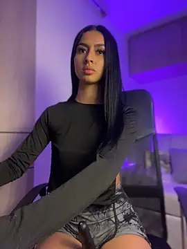 maddy bronw  online show from January 2025 03:17:02 AM