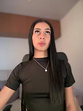 maddy bronw  online show from March 2025 09:26:02 PM