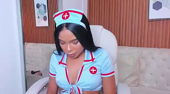 Snapshot of RoxannaHanson chatting on March 2025 04:26:02 AM RoxannaHanson online show from March 2025 04:26:02 AM