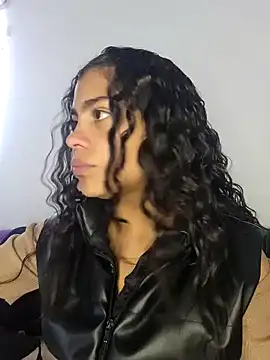 NINA 18 YEARS online show from December 2024 07:57:01 PM