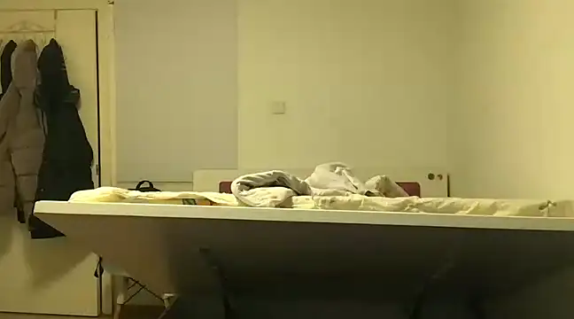 wang930115 online show from January 2025 03:51:01 PM