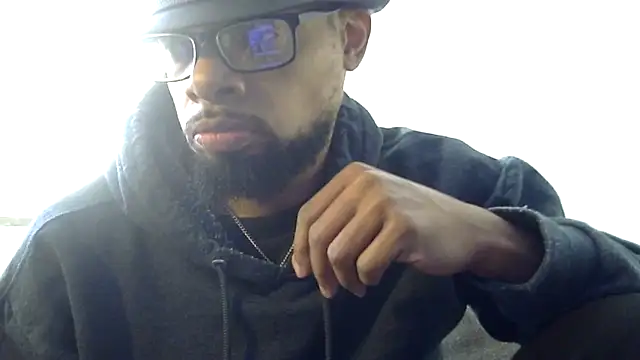 Snapshot of WhiskeyWood_DuhGOD chatting on February 2026 05:41:01 PM WhiskeyWood DuhGOD online show from February 2026 05:41:01 PM