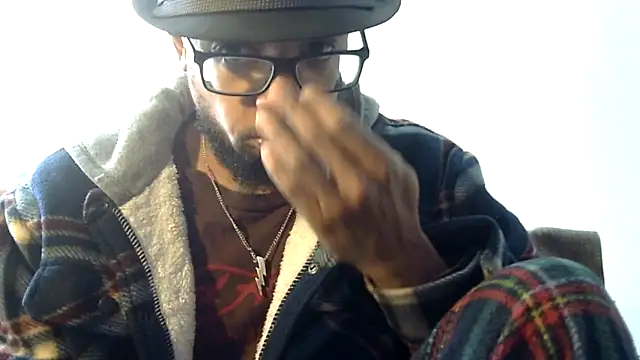 Snapshot of WhiskeyWood_DuhGOD chatting on February 2026 05:39:02 PM WhiskeyWood DuhGOD online show from February 2026 05:39:02 PM