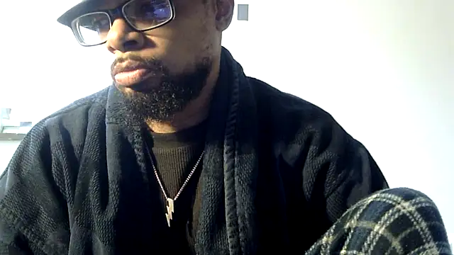 Snapshot of WhiskeyWood_DuhGOD chatting on February 2026 05:35:02 PM WhiskeyWood DuhGOD online show from February 2026 05:35:02 PM