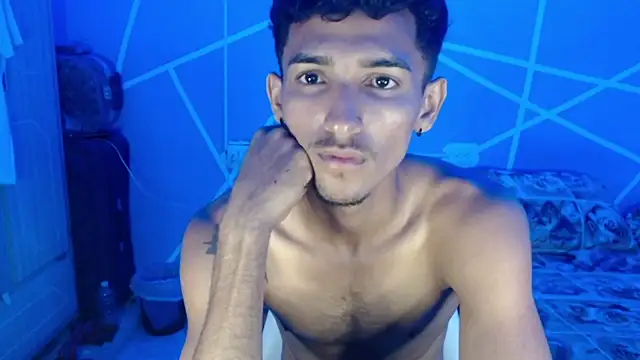 Black junior online show from March 2025 04:58:02 AM