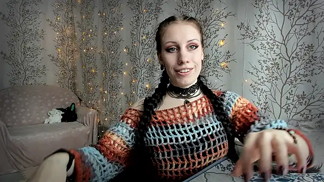 Snapshot of Mary0Lou chatting on February 2026 05:57:01 AM Mary0Lou online show from February 2026 05:57:01 AM