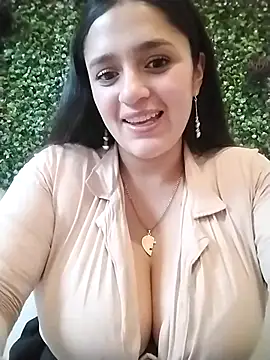 hanna-a online show from December 2024 08:38:02 PM