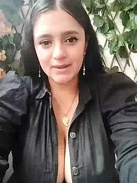 hanna-a online show from December 2024 05:18:02 PM