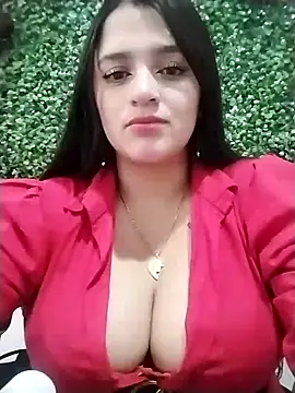 hanna-a online show from January 2025 08:05:02 PM