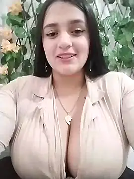 hanna-a online show from January 2025 08:22:01 PM