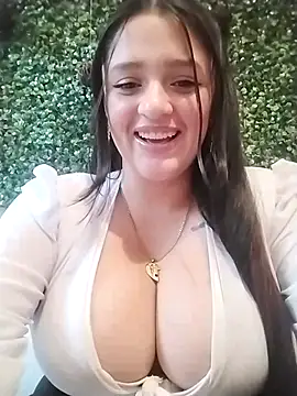 hanna-a online show from March 2025 03:40:01 PM