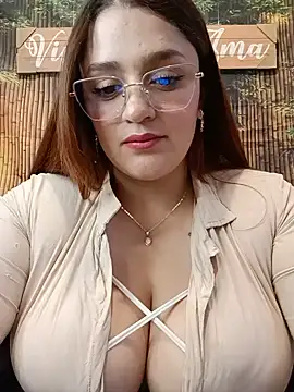 Snapshot of hanna-a chatting on July 2026 07:45:01 PM hanna-a online show from July 2026 07:45:01 PM