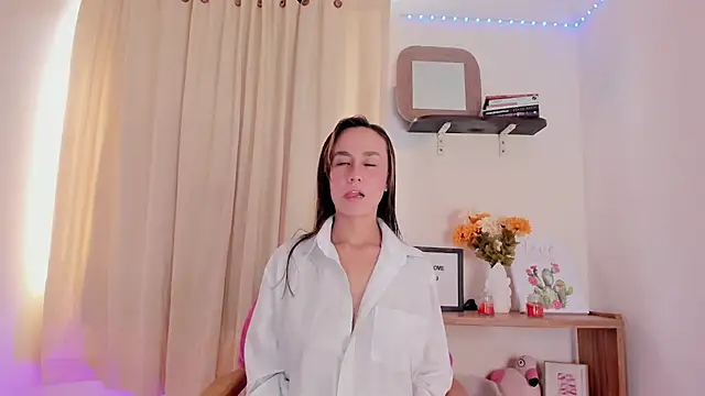 lila rush online show from September 2025 07:36:01 PM