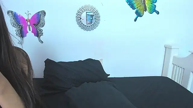 Snapshot of Kim_Eli chatting on December 2024 01:32:01 AM Kim Eli online show from December 2024 01:32:01 AM