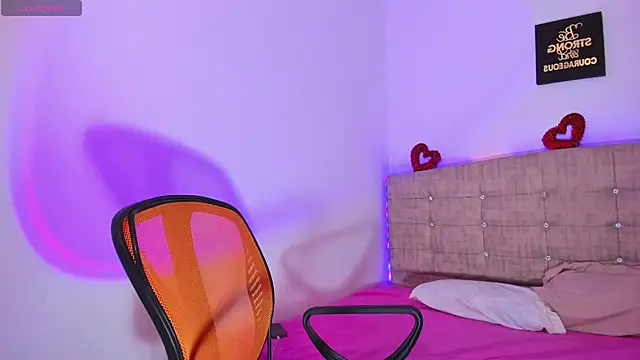 Catherine summer1 online show from September 2025 10:32:01 PM