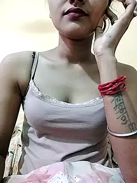 Snapshot of MISSQUEEN48 chatting on February 2026 05:01:02 AM MISSQUEEN48 online show from February 2026 05:01:02 AM