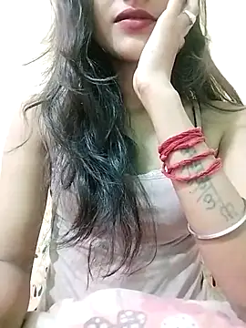 Snapshot of MISSQUEEN48 chatting on February 2026 04:53:01 AM MISSQUEEN48 online show from February 2026 04:53:01 AM