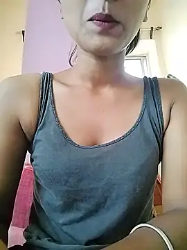 Snapshot of MISSQUEEN48 chatting on July 2026 07:23:02 AM MISSQUEEN48 online show from July 2026 07:23:02 AM