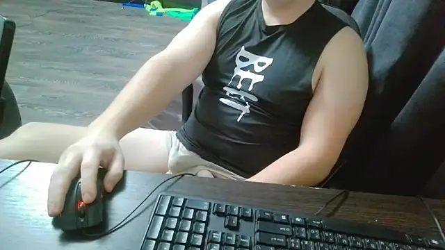 Snapshot of gamblingbum chatting on February 2026 08:03:02 PM gamblingbum online show from February 2026 08:03:02 PM