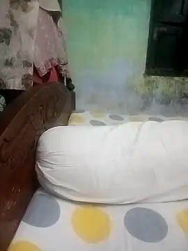 sajida34 online show from April 2026 11:32:01 PM