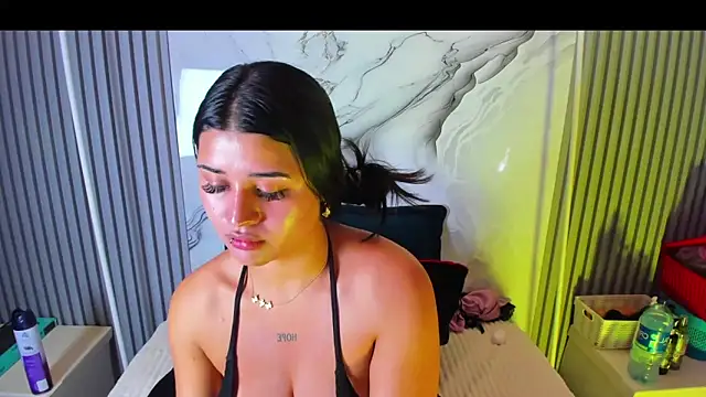 venusowen  online show from June 2026 02:30:02 PM