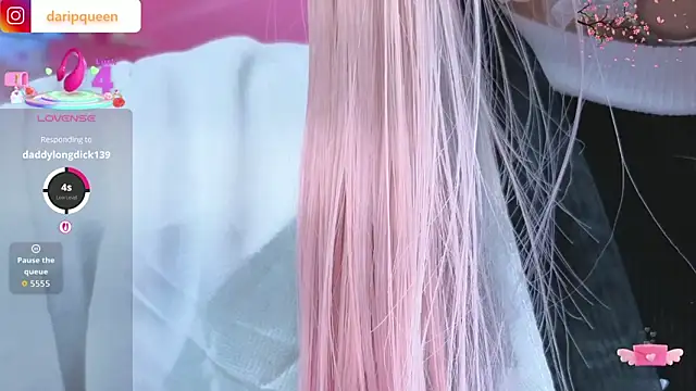 DaripQueen online show from October 2025 02:47:01 PM