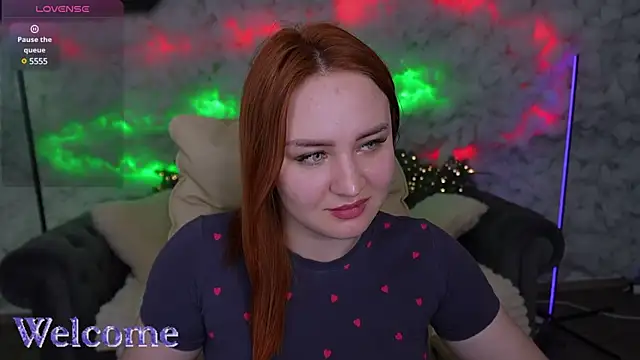 LovelyBell online show from February 2025 12:55:01 PM