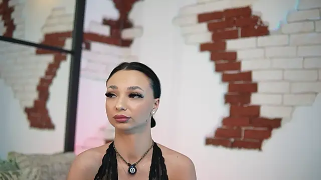 Snapshot of MaraJolie chatting on April 2026 08:34:01 PM MaraJolie online show from April 2026 08:34:01 PM