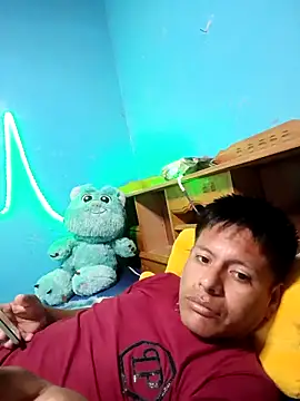 alexchir4 online show from May 2026 07:30:01 PM