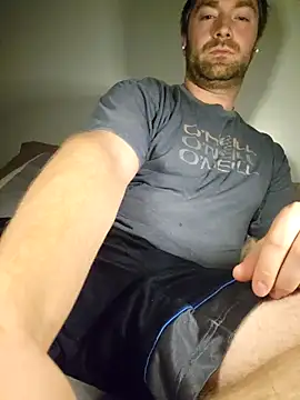 Snapshot of pizzaboy13 chatting on June 2026 06:05:02 AM pizzaboy13 online show from June 2026 06:05:02 AM