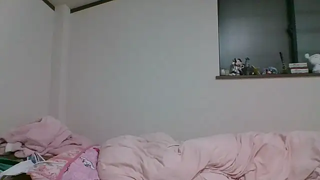 Snapshot of SAKU-RA-chan chatting on January 2025 02:03:02 PM SAKU-RA-chan online show from January 2025 02:03:02 PM