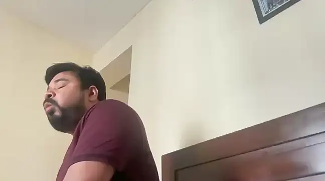 coolboy6566 online show from March 2025 06:13:02 AM