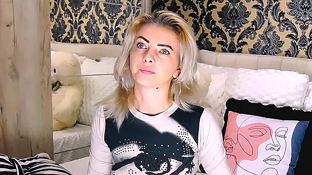 Aly girl1 online show from October 2025 08:23:01 AM