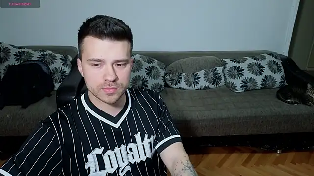 JohnnyStepBro online show from April 2026 10:34:02 PM