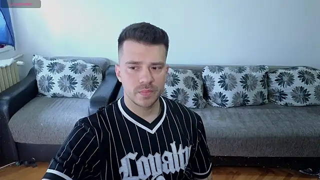 JohnnyStepBro online show from June 2026 10:54:02 AM