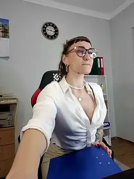 FoxRineHelen online show from February 2025 02:16:01 PM