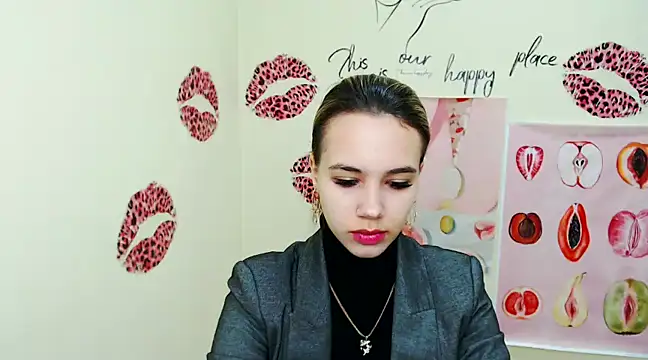  StAcY online show from December 2024 07:30:01 AM