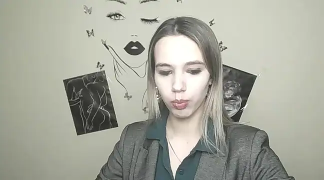  StAcY online show from December 2024 01:24:02 PM