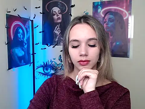  StAcY online show from September 2025 12:10:02 PM