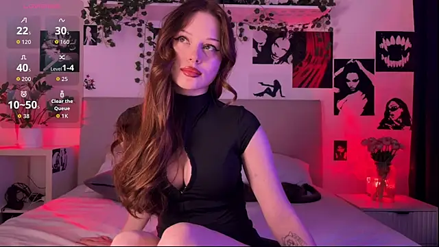 Lisa Moones online show from April 2026 04:44:02 PM