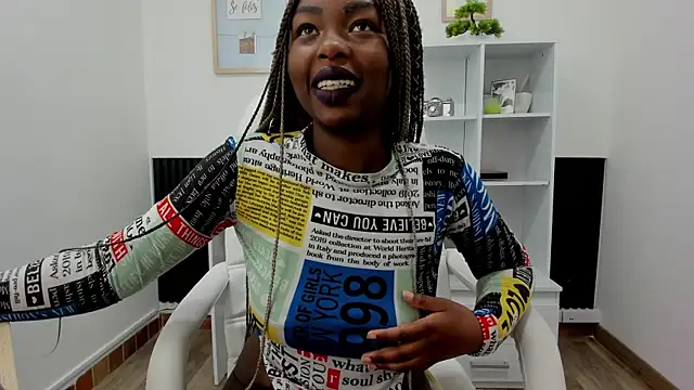  Zooee online show from January 2025 11:43:02 AM