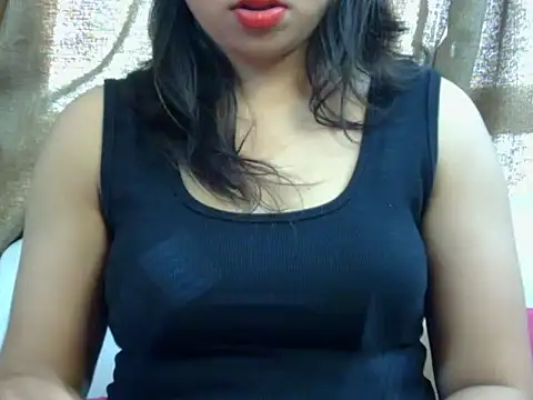 Snapshot of Cutesamiksha chatting on January 2025 05:03:02 AM Cutesamiksha online show from January 2025 05:03:02 AM