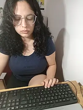 babyluna939 online show from September 2025 12:21:01 AM