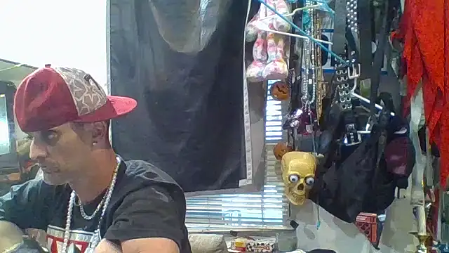 slinginbigD online show from October 2025 11:03:02 PM