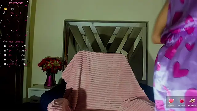 sara williams01 online show from February 2025 01:11:02 PM