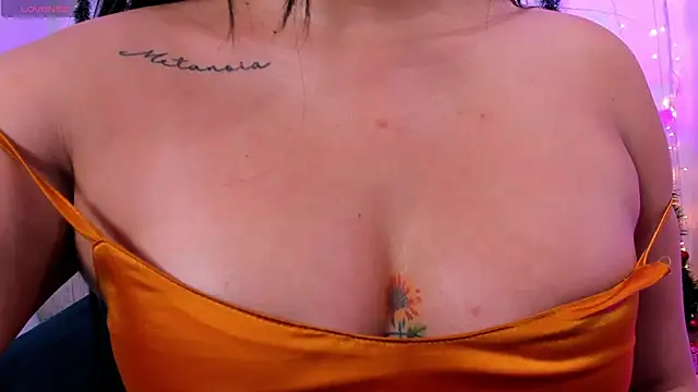 Little Ivy online show from December 2024 10:11:02 PM