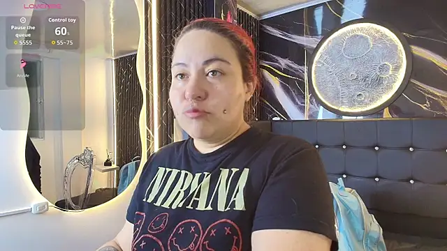 Bruja  Scarlata online show from September 2025 10:05:01 AM